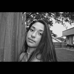 Meet your Posher, Cecilia